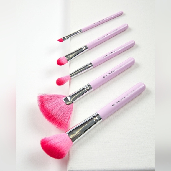 Colourpop x My Little Pony Collection 5-Piece Brush Set - Picture 2 of 5